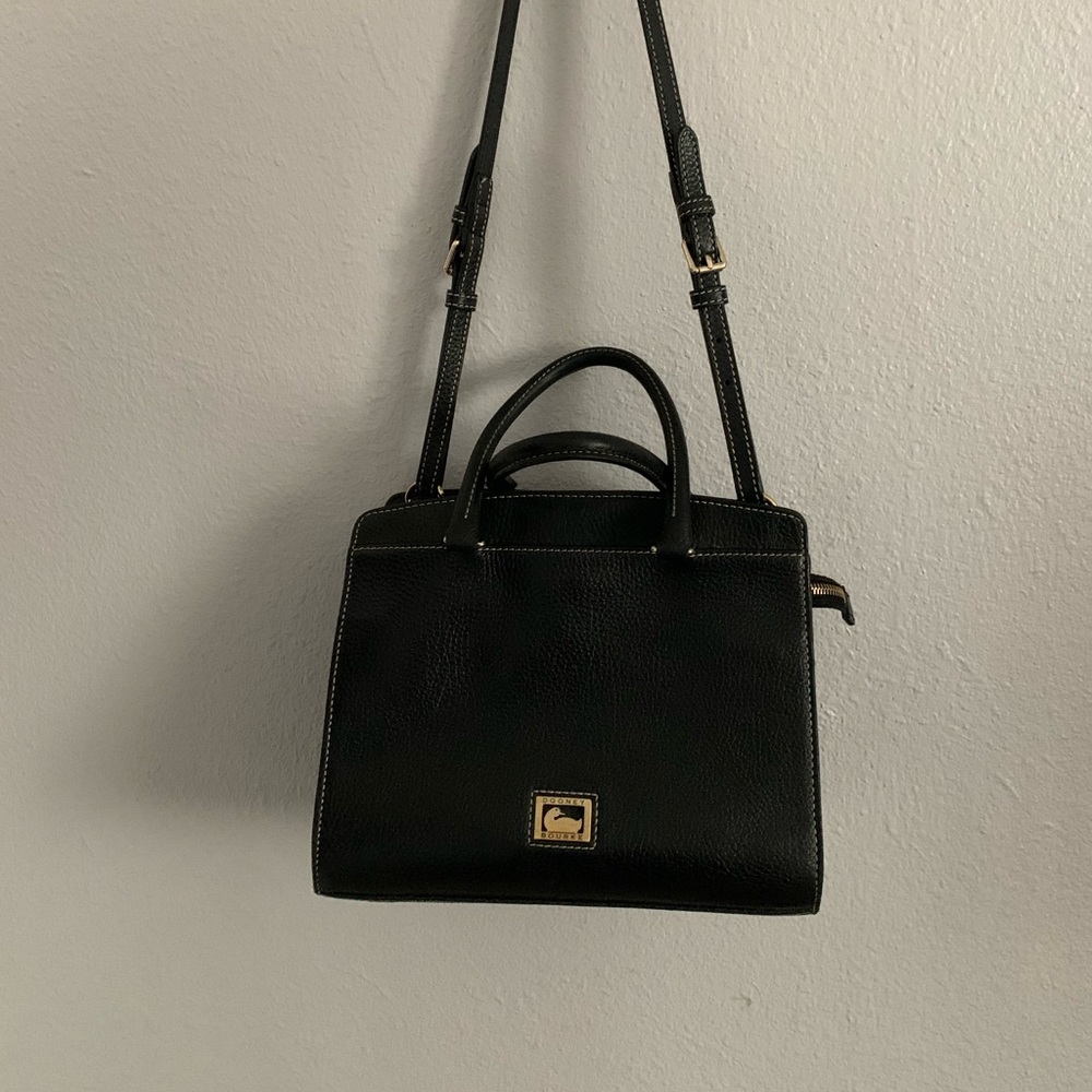 Dooney & Bourke Purse/bags🍀🍒🍀🌹 - Picture 2 of 13